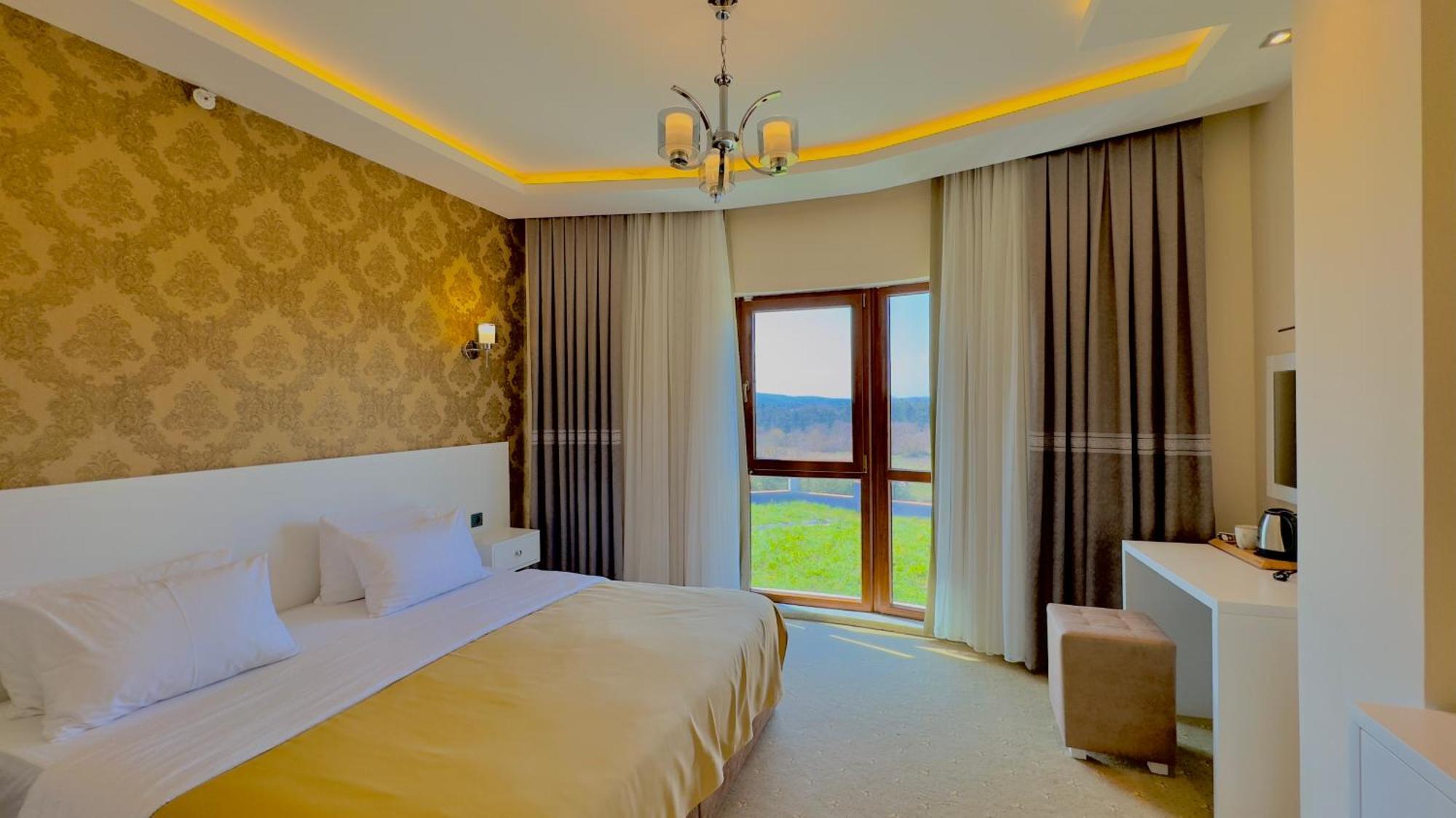 Green Roof Hotel & Spa Durusu ภายนอก รูปภาพ