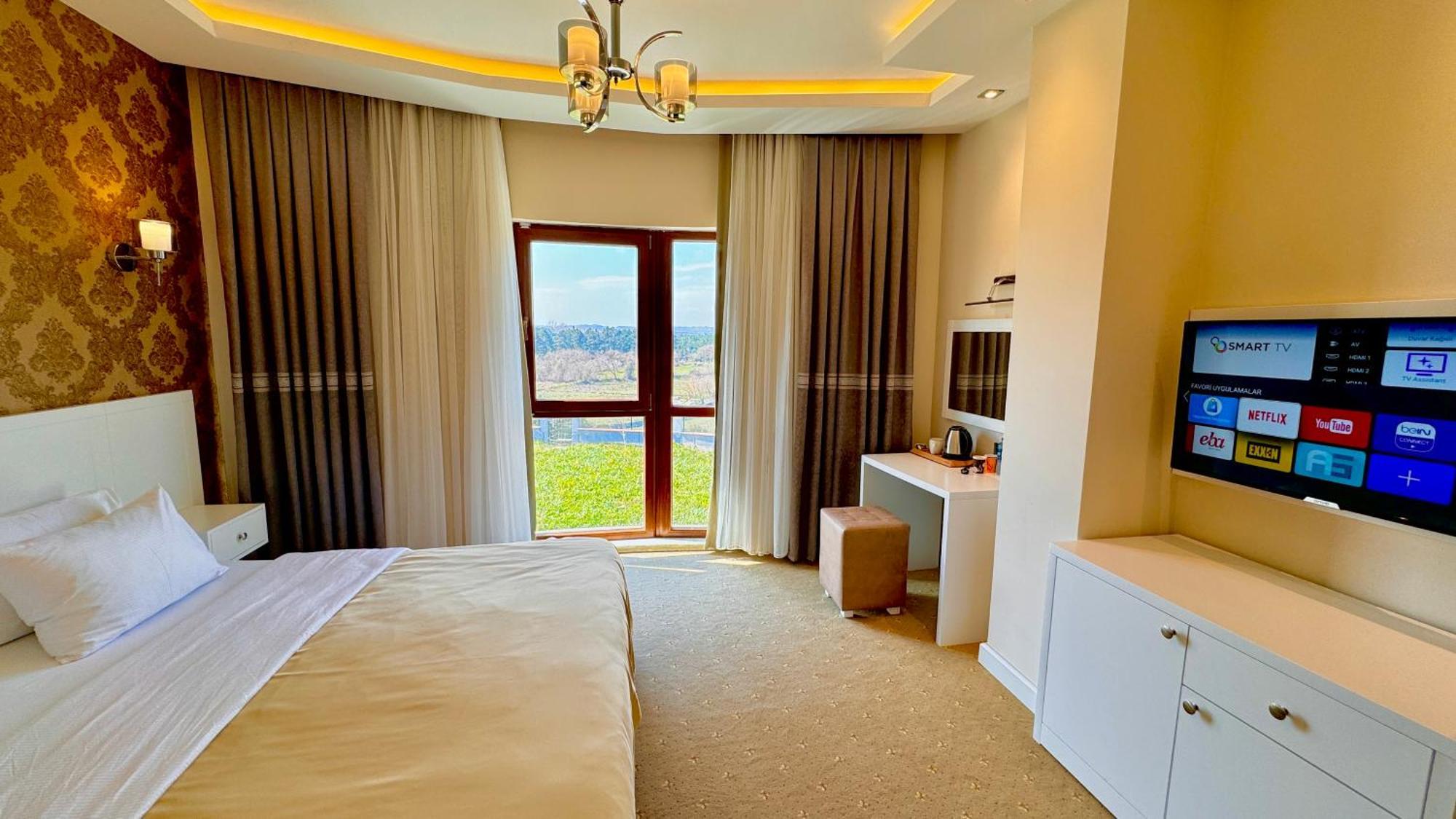 Green Roof Hotel & Spa Durusu ภายนอก รูปภาพ
