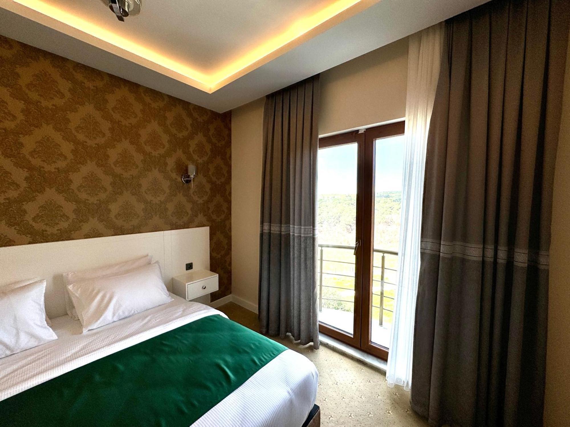 Green Roof Hotel & Spa Durusu ภายนอก รูปภาพ