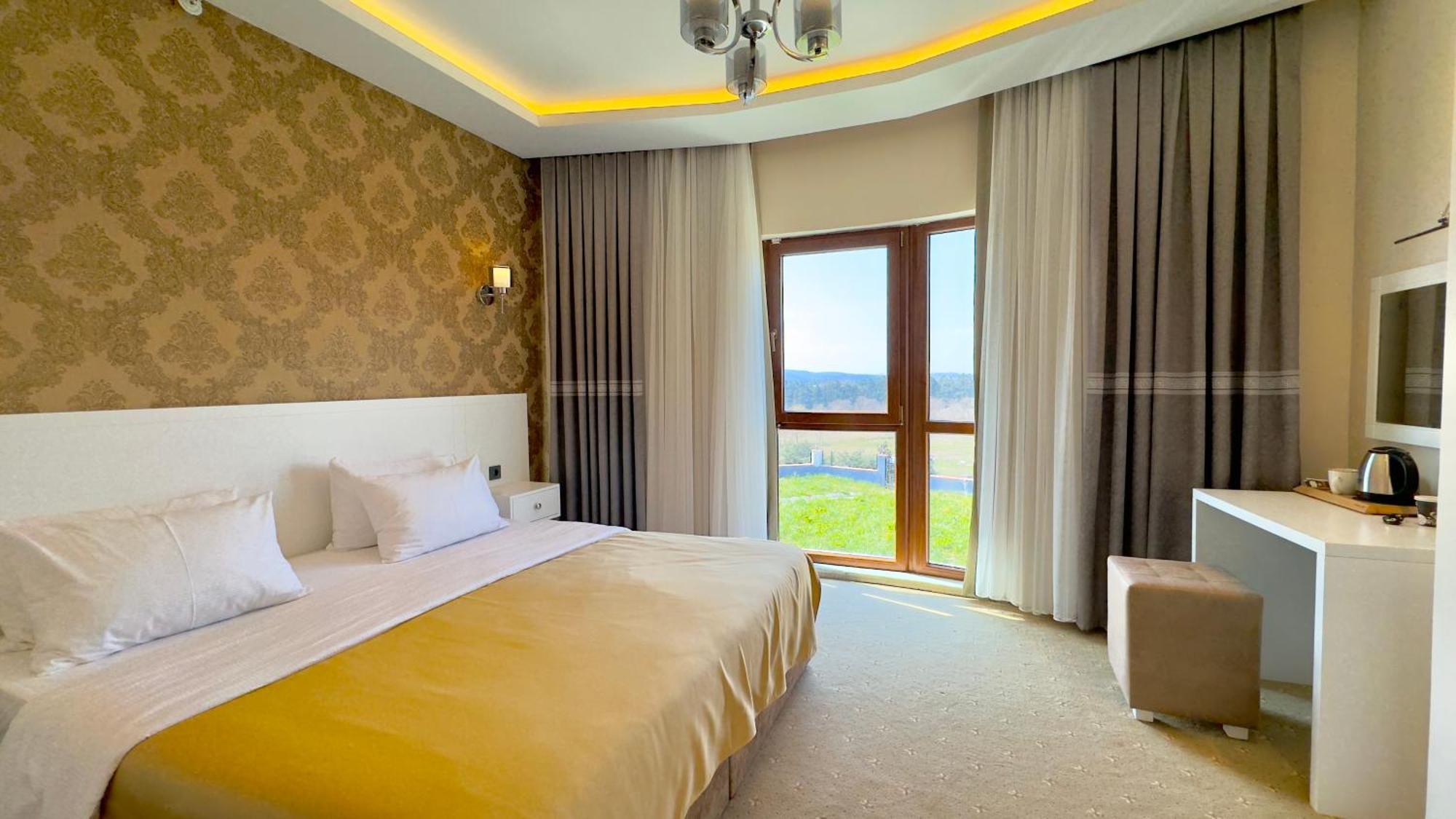 Green Roof Hotel & Spa Durusu ภายนอก รูปภาพ