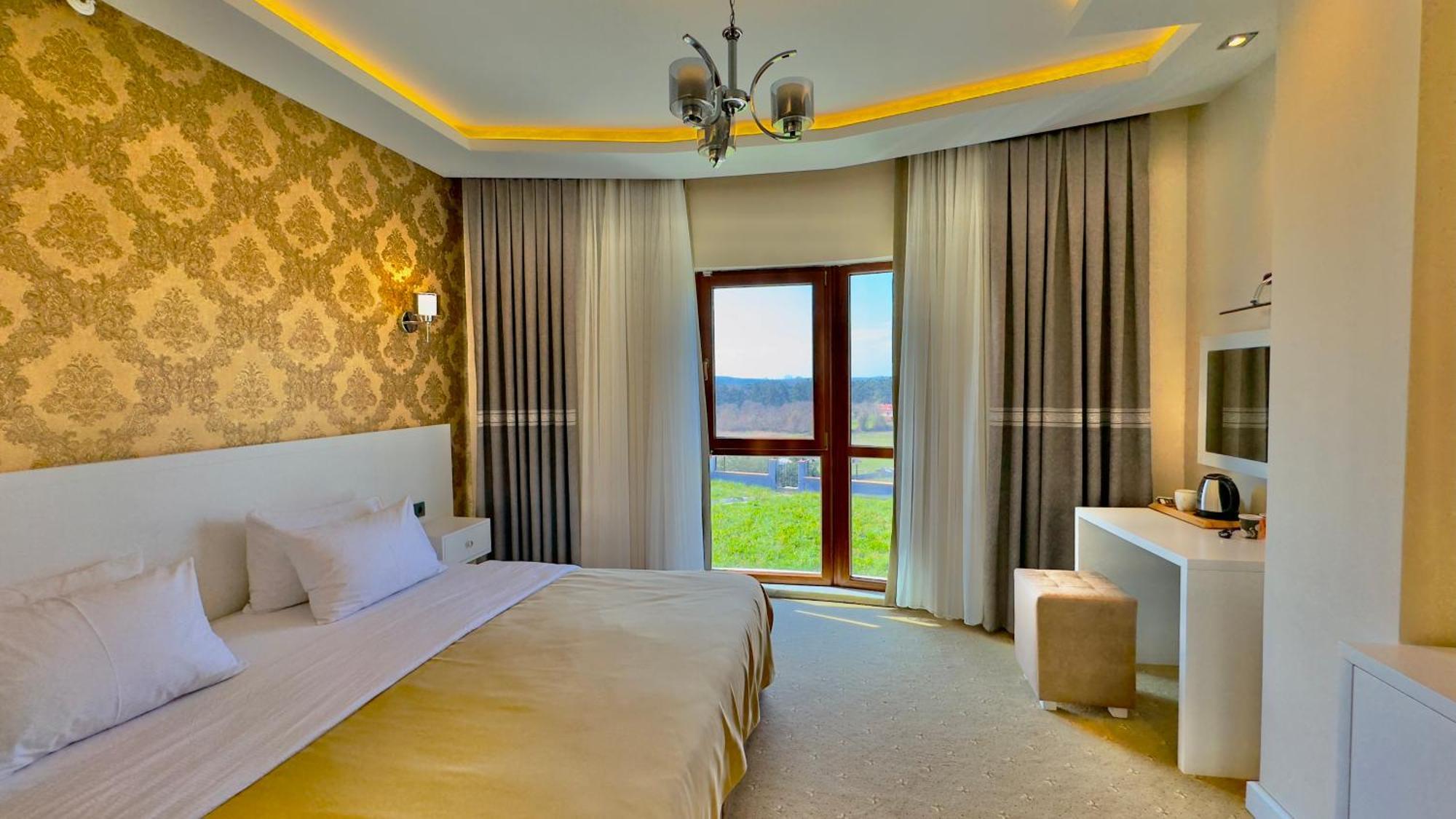 Green Roof Hotel & Spa Durusu ภายนอก รูปภาพ