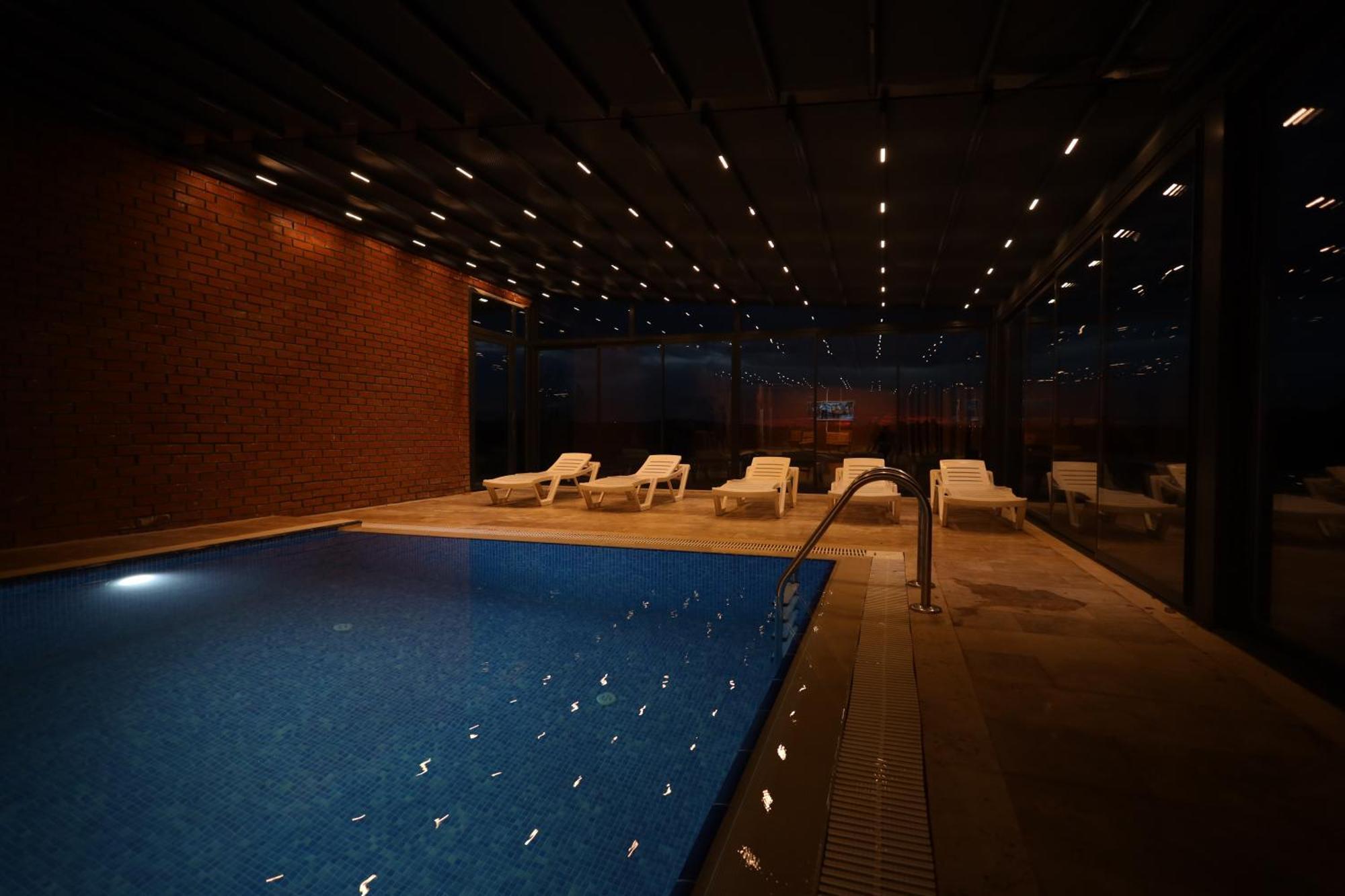 Green Roof Hotel & Spa Durusu ภายนอก รูปภาพ
