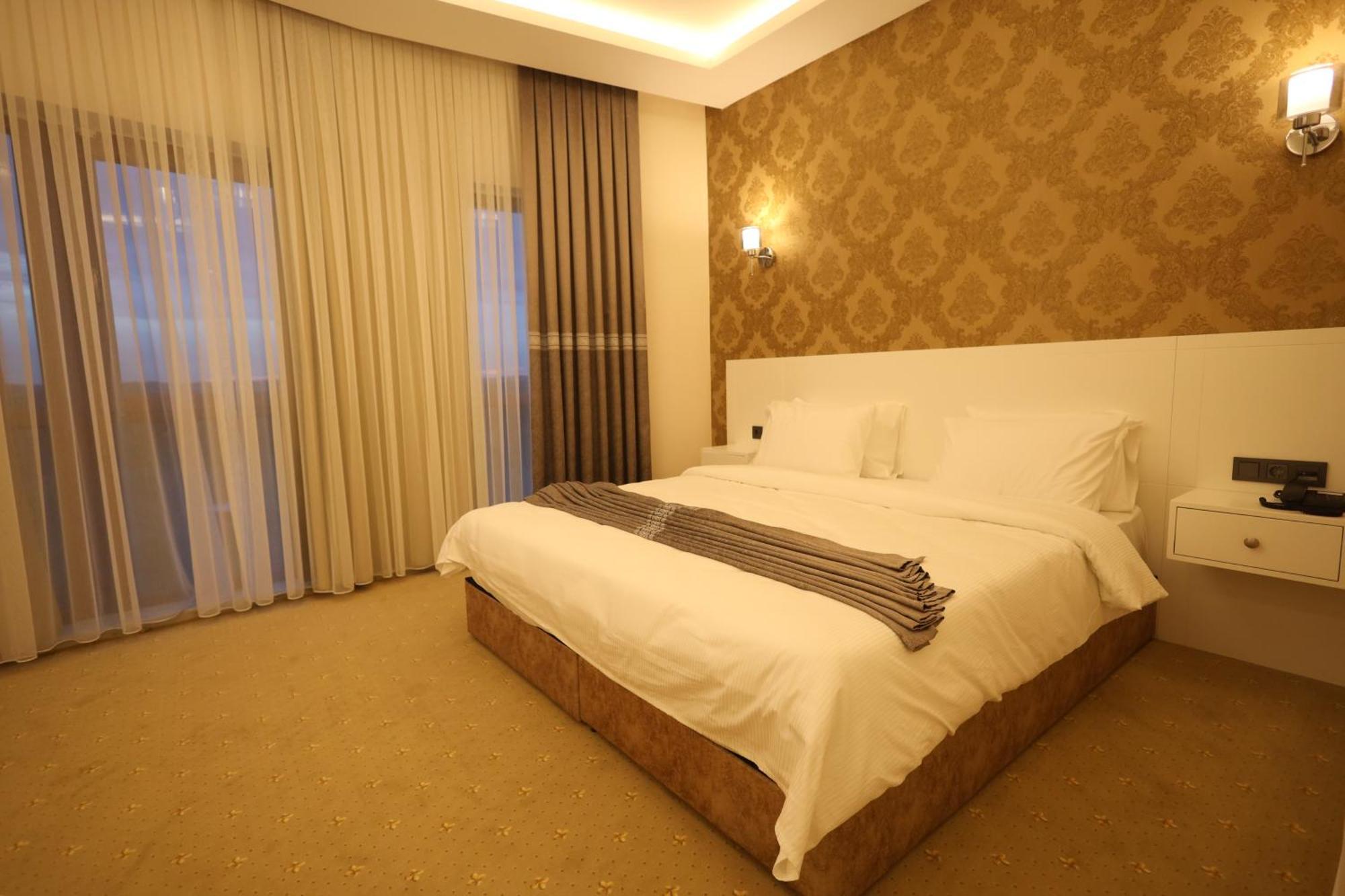 Green Roof Hotel & Spa Durusu ภายนอก รูปภาพ